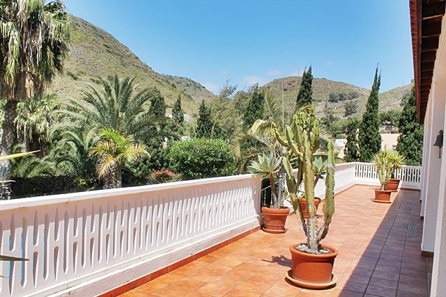 Mount Teide 4 Bed Villa For Sale