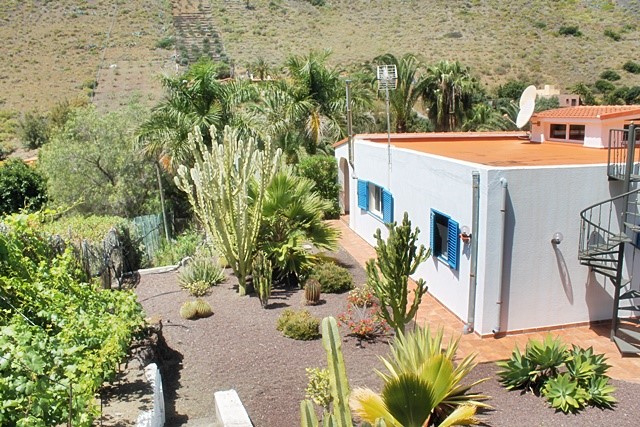 Mount Teide 4 Bed Villa For Sale