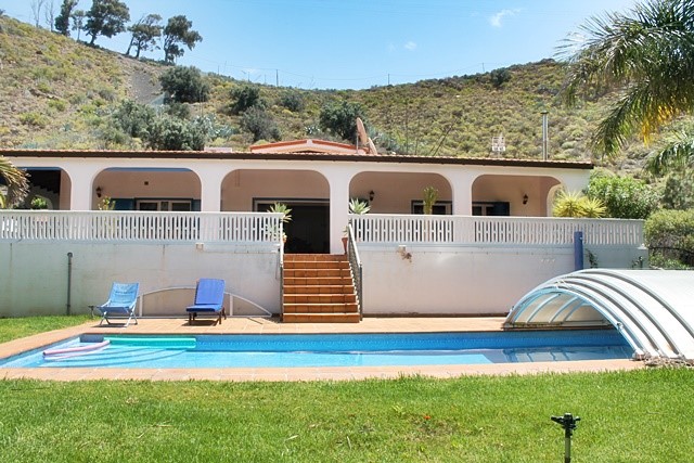 Mount Teide 4 Bed Villa For Sale