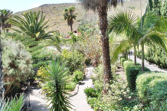Mount Teide 4 Bed Villa For Sale