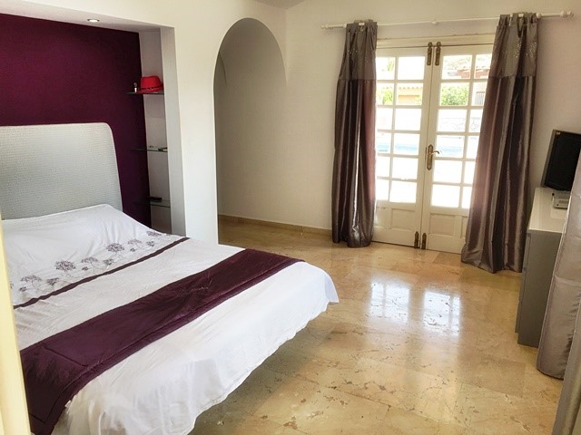 4 bed house for sale in Jardines del Duque, El Duque