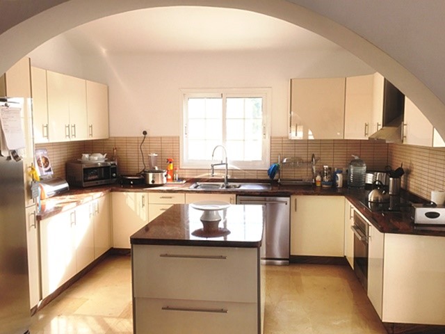 4 bed house for sale in Jardines del Duque, El Duque
