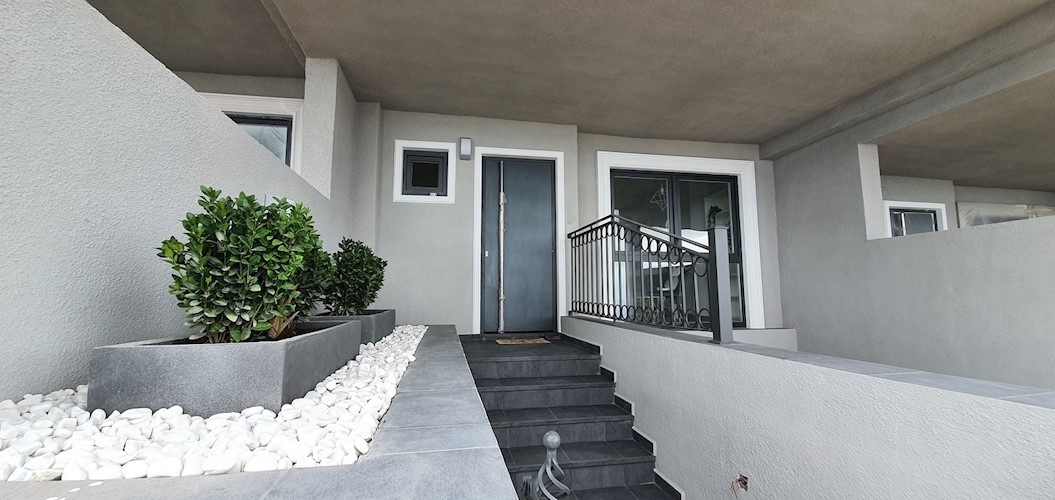 3 bed townhouse for sale in El Roque