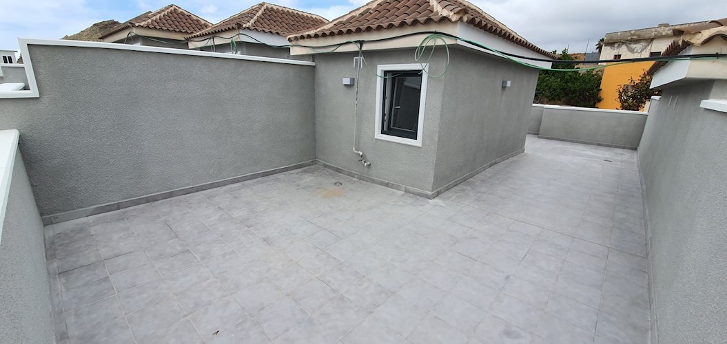 3 bed townhouse for sale in El Roque