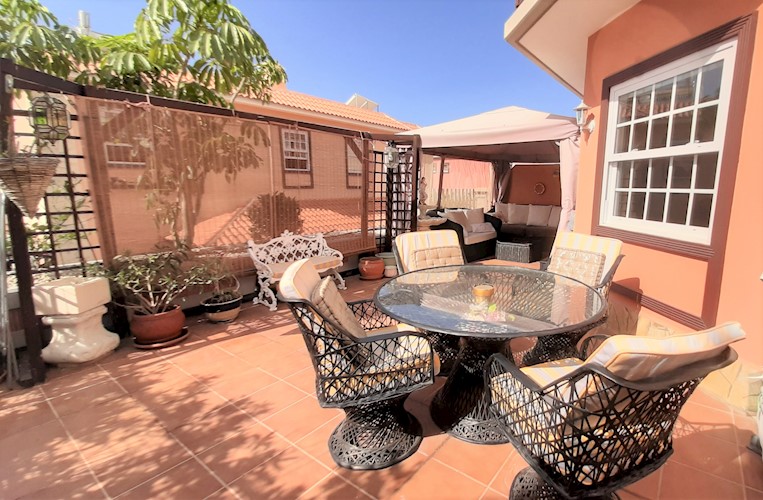 4 bed semi-detached house for sale in Villas La Capitana, El Galeon