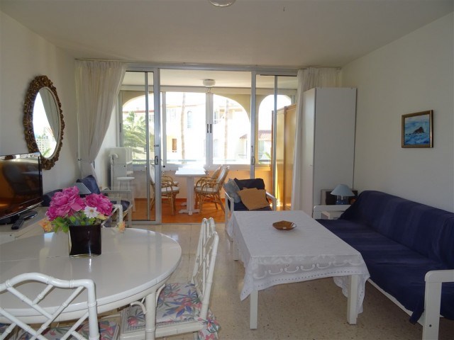 2 bed penthouse for sale in Callao Salvaje