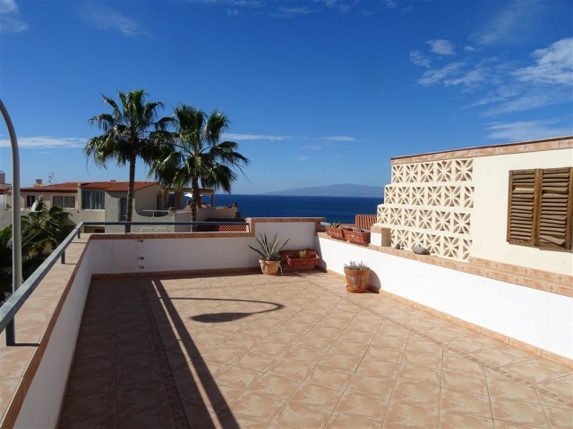 2 bed penthouse for sale in Callao Salvaje