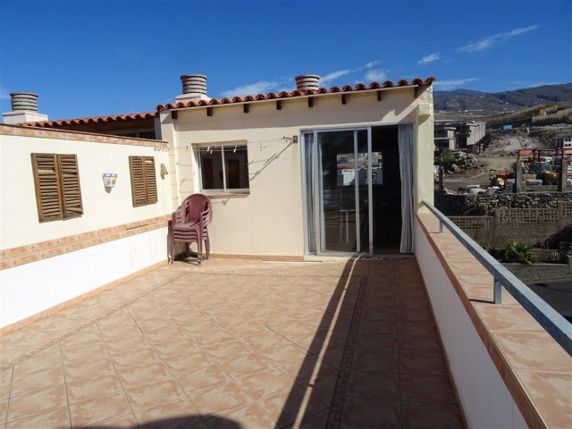 2 bed penthouse for sale in Callao Salvaje