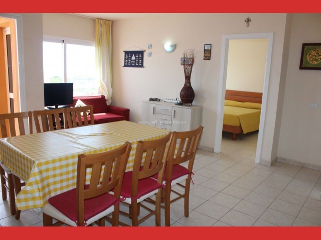 3 bed penthouse for sale in Callao Salvaje