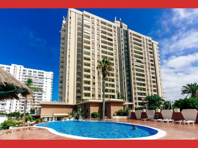 2 bed apartment for sale in Playa Paraiso