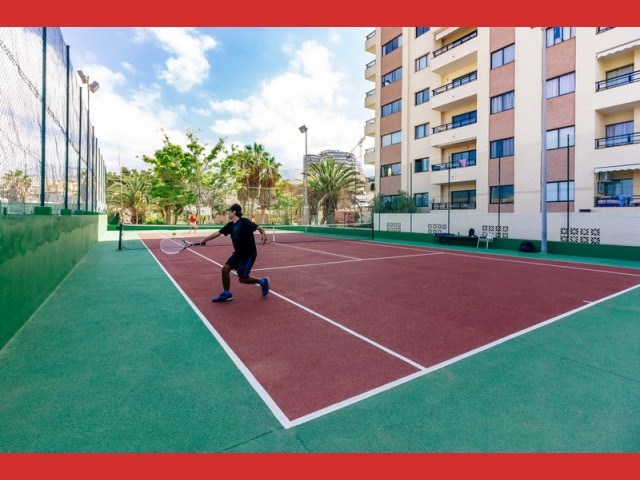 2 bed apartment for sale in Playa Paraiso