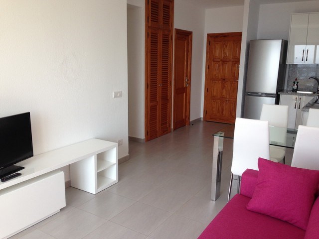 2 bed apartment for sale in Playa Paraiso
