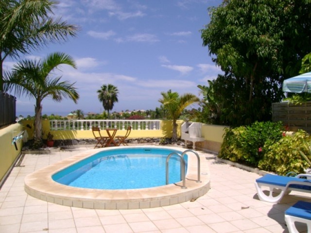 4 bed villa for sale in Callao Salvaje