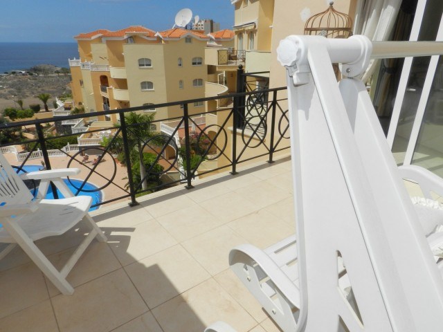2 bed penthouse for sale in Los Cristianos