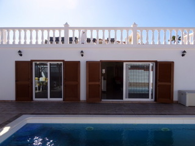 3 bed townhouse for sale in Callao Salvaje