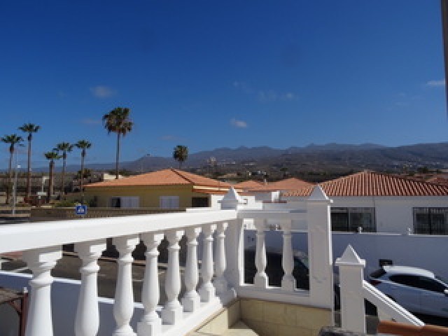 3 bed townhouse for sale in Callao Salvaje