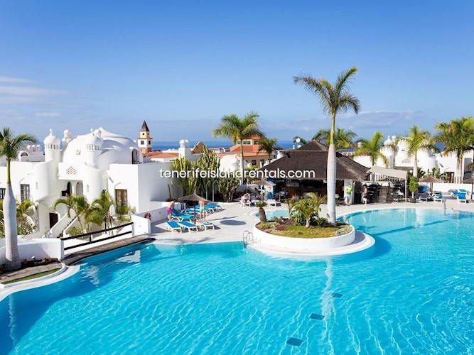 3 bed penthouse for sale in Brisas del Mar, El Madronal €325,000