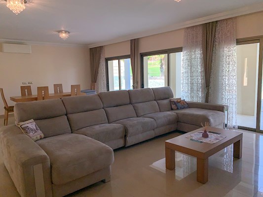 6 Bed Villa For Sale in Golf Costa Adeje