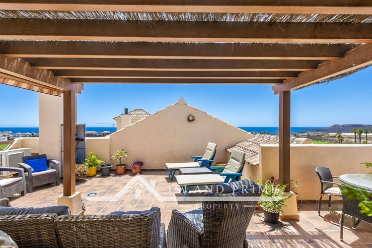 3 bed penthouse for sale in Palm Gardens, Amarilla Golf