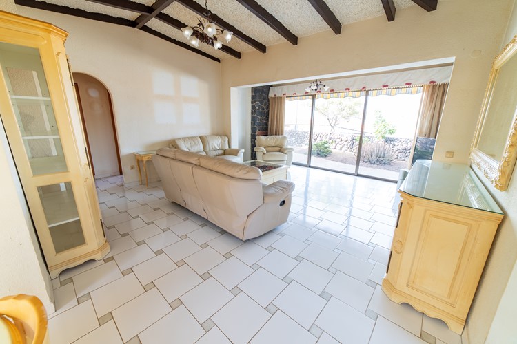 2 bed bungalow for sale in El Madronal