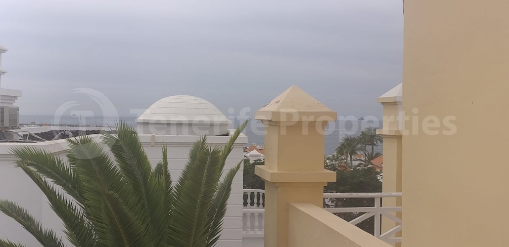 2 bed apartment for sale in Lagos de Fanabe, Playa  Fanabe