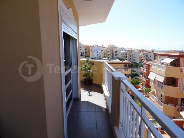 2 bed apartment for sale in Callao Salvaje