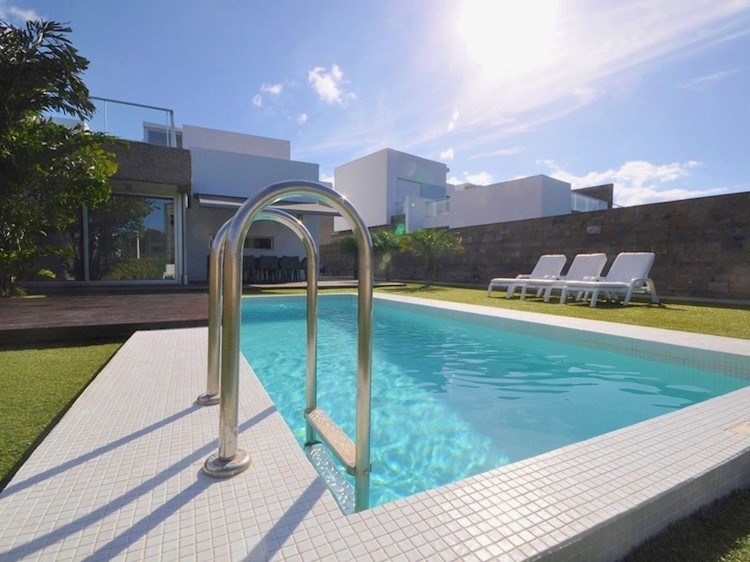 5 bed villa for sale in Habitats del Duque, El Duque