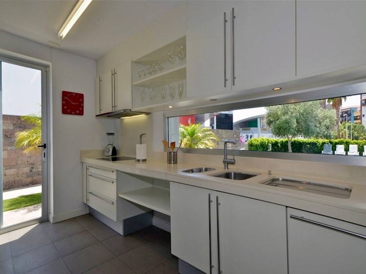 5 bed villa for sale in Habitats del Duque, El Duque