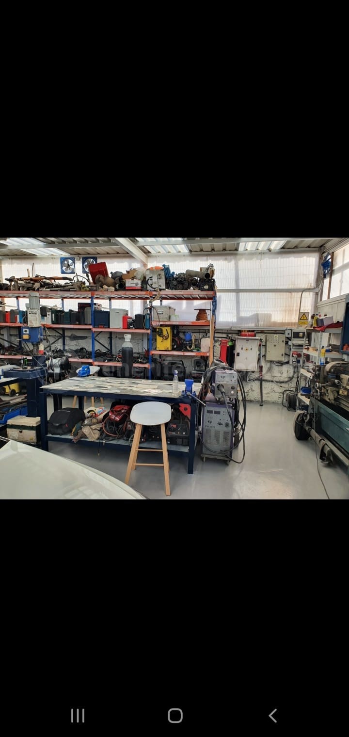 Garage/workshop for sale in Los Cristianos