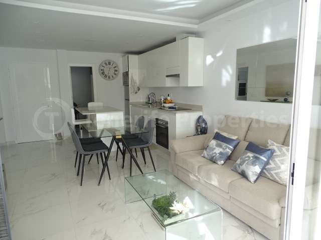 2 bed apartment for sale in Island Village, San Eugenio Bajo