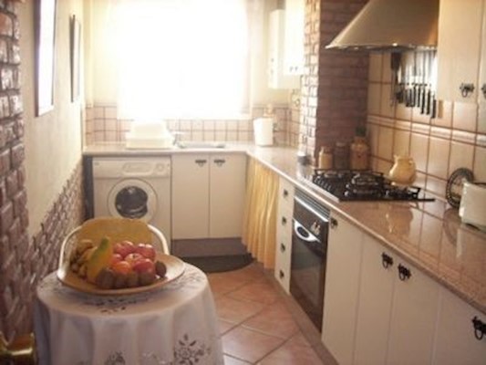 2 Bed Apartment For Sale in Parque de la Reina