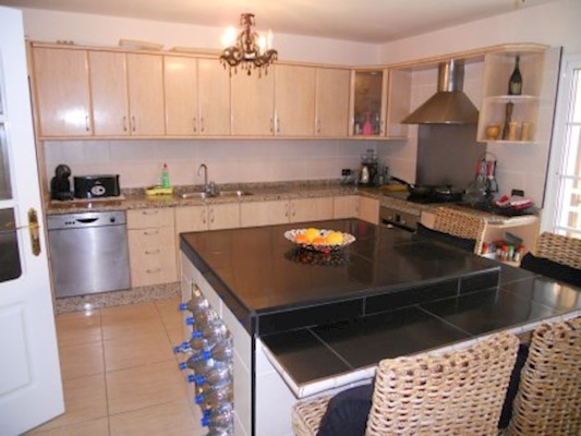 3 Bed Villa For Sale in Valle de San Lorenzo