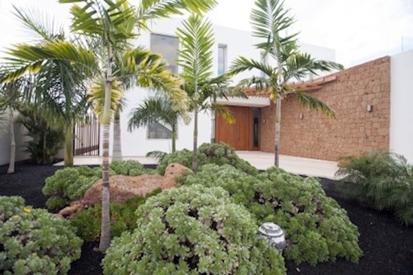 4 Bed Villa For Sale in La Caleta