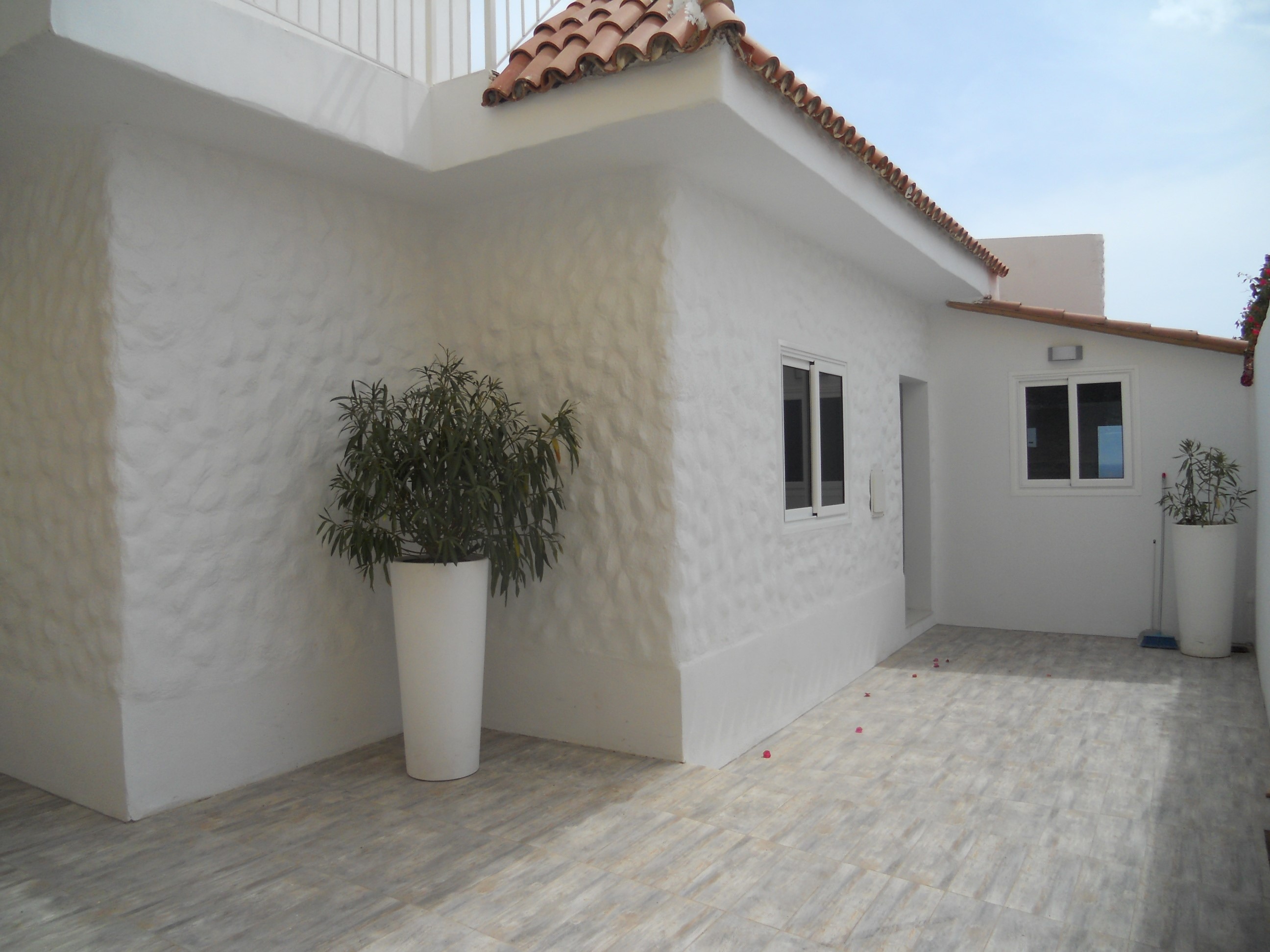 San Eugenio Alto 5 Bed Villa For Sale