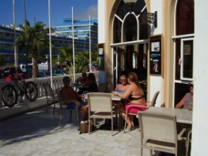 Las Americas Empty Local For Sale