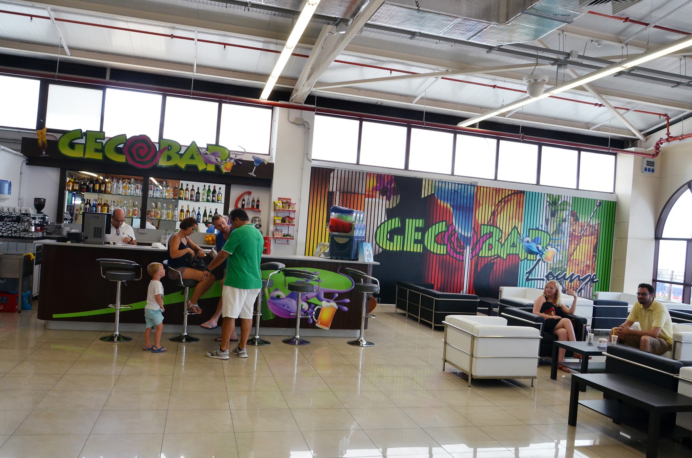 Local for sale in Las Chafiras