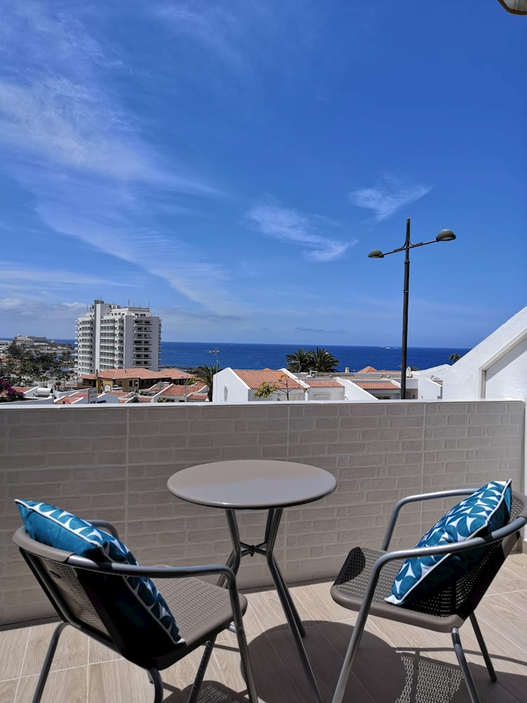 Apartment For sale in San Eugenio Bajo, Tenerife