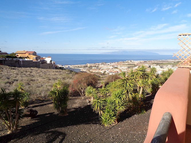 2 bed apartment for sale in Roque del Conde