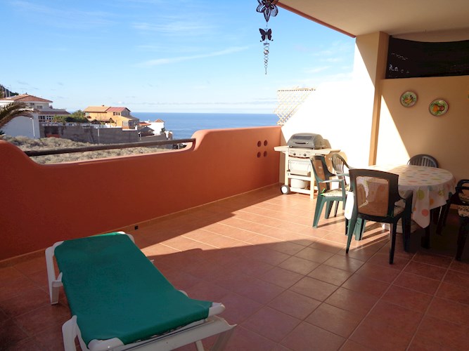2 bed apartment for sale in Roque del Conde