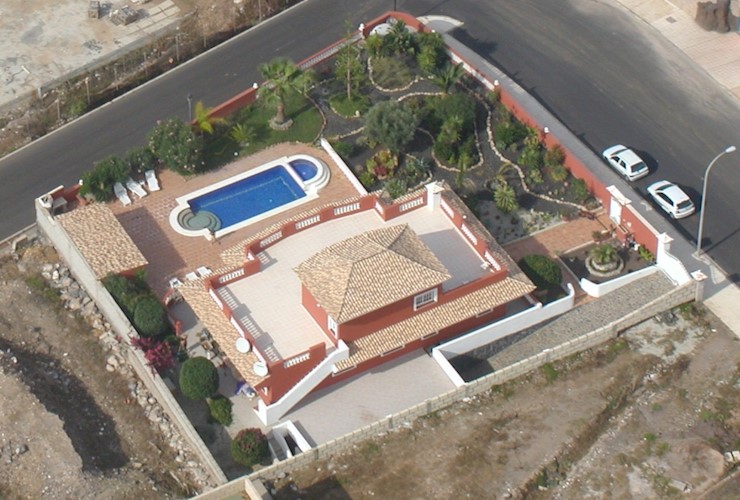 4 bed villa for sale in Playa Paraiso