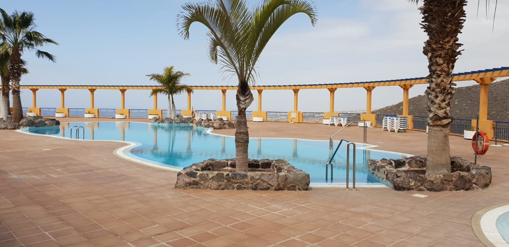 2 bed apartment for sale in Roque del Conde