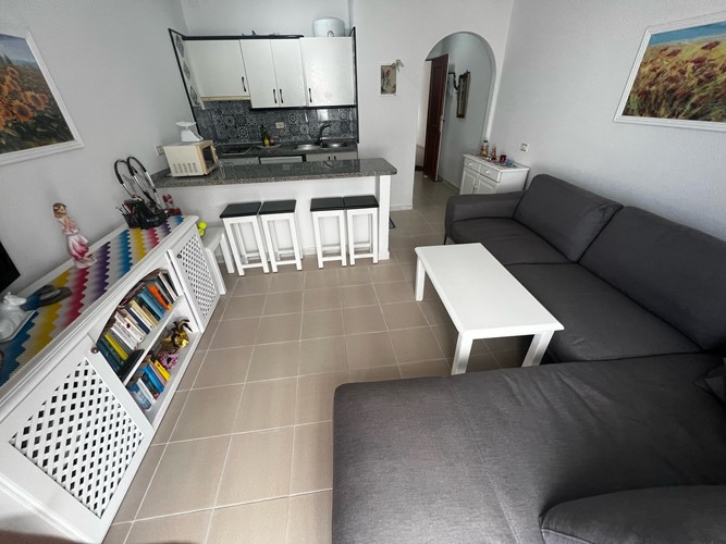 1 bed apartment for sale in Malibu Park, San Eugenio Alto €168,900