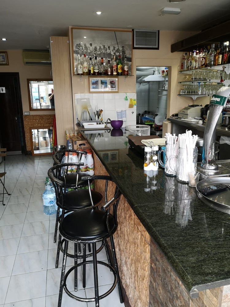 Bar/Cafe For sale in Playa Paraiso, Tenerife