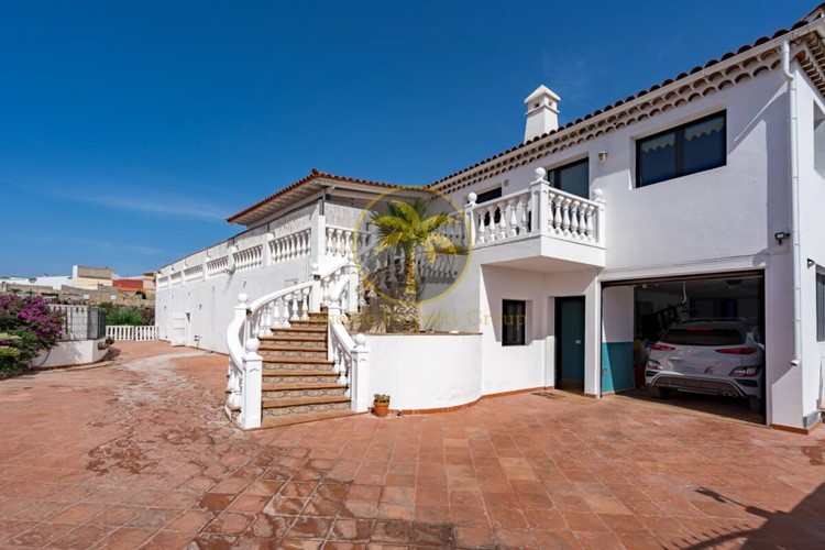 Townhouse For sale in Charco del Pino, Tenerife