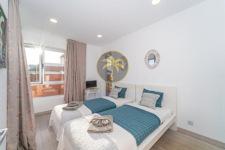 3 bed villa for sale in Callao Salvaje