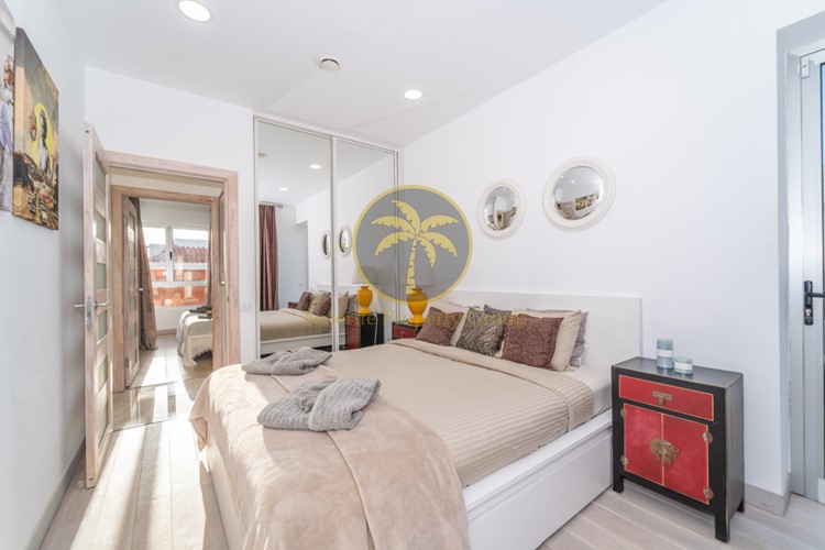 3 bed villa for sale in Callao Salvaje