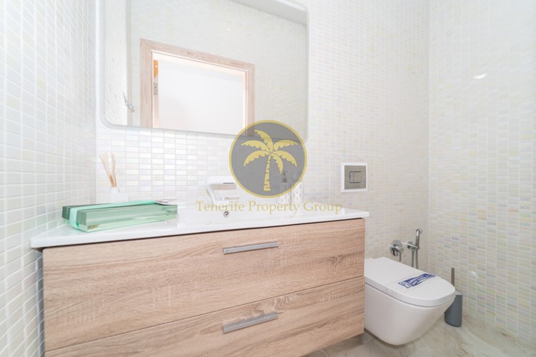 3 bed villa for sale in Callao Salvaje