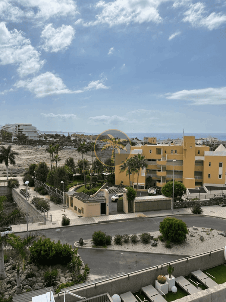3 bed apartment for sale in La Caleta