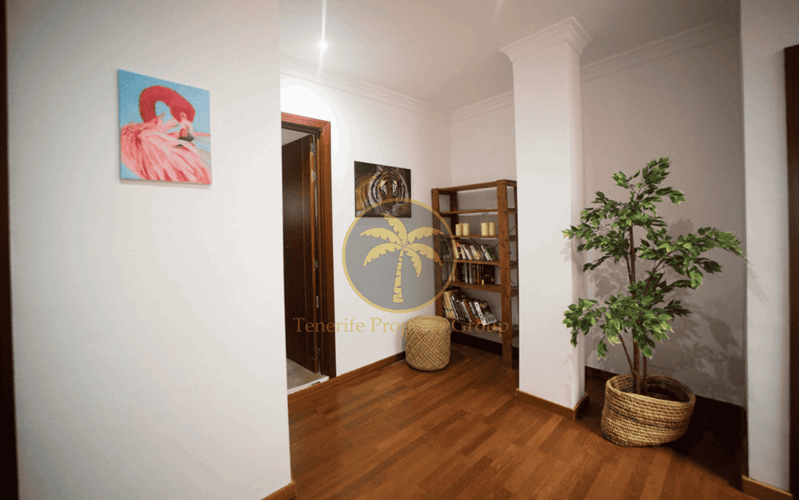 5 bed townhouse for sale in Chio