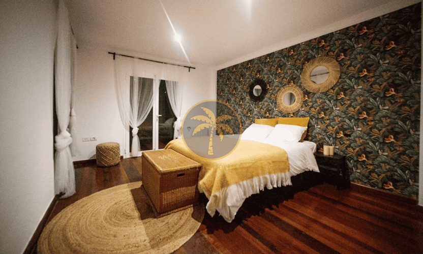 5 bed townhouse for sale in Chio